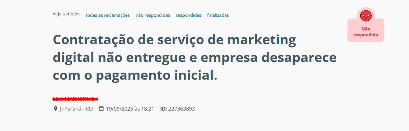 Um foguete enferrujado feito de sucata, simbolizando tecnologia obsoleta.